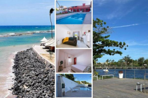 Casa com piscina em frente as dunas a 950m Praia Jauá